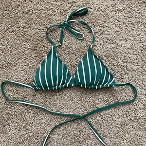 striped kini🌟